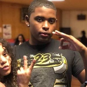 Meet your Posher, Taron